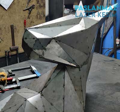 paslanmaz-kaynaklı-imalat-at-kafası