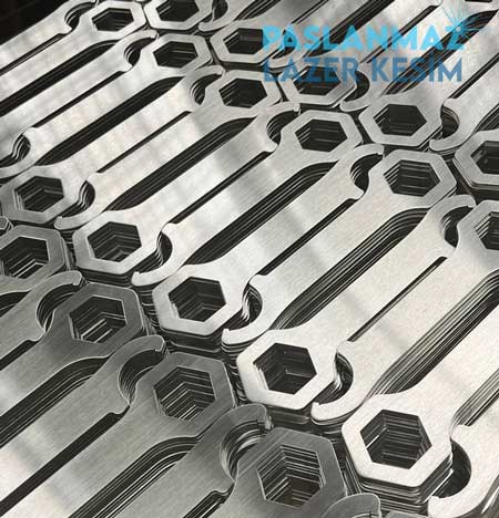 paslanmaz-sac-işleme-özellikleri